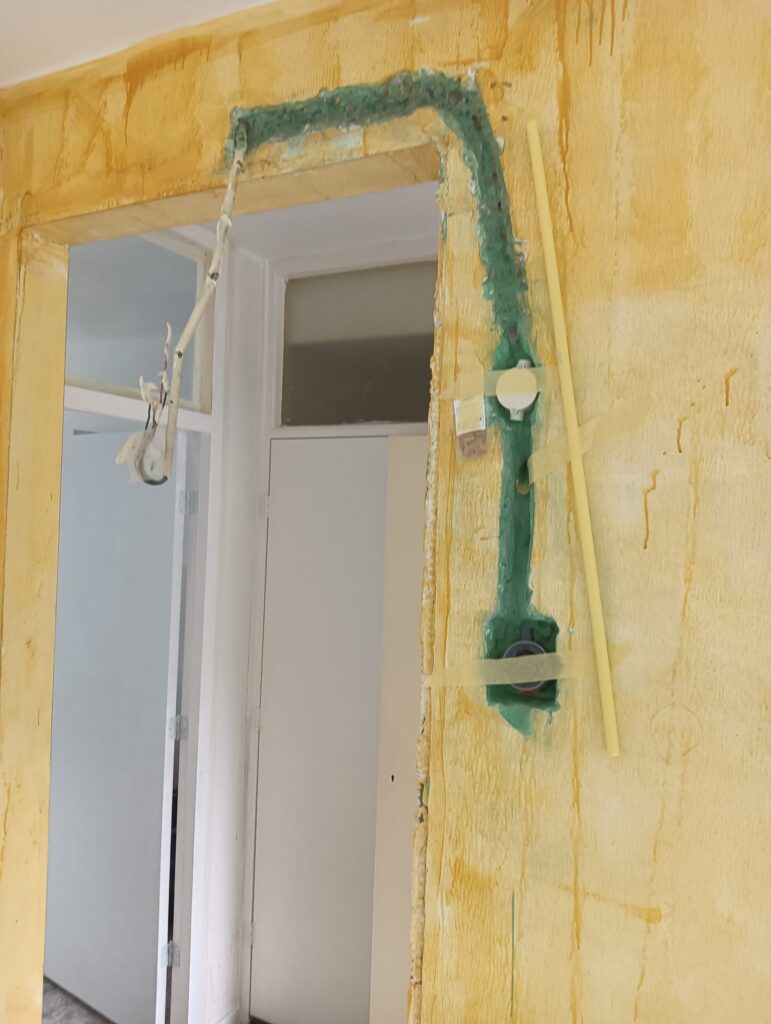 Leidingen verplaatsen