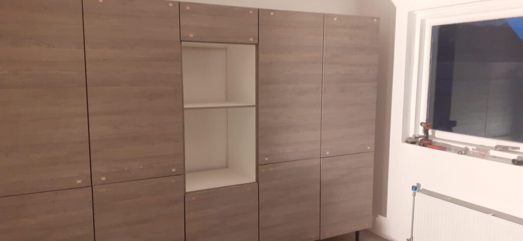 Keukenwand zonder apparatuur plaatsen