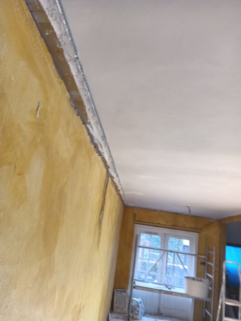 Plafond afwerken